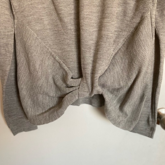 Tie Front Cozy Crewneck Knit Sweater - Size M - Picture 5 of 10
